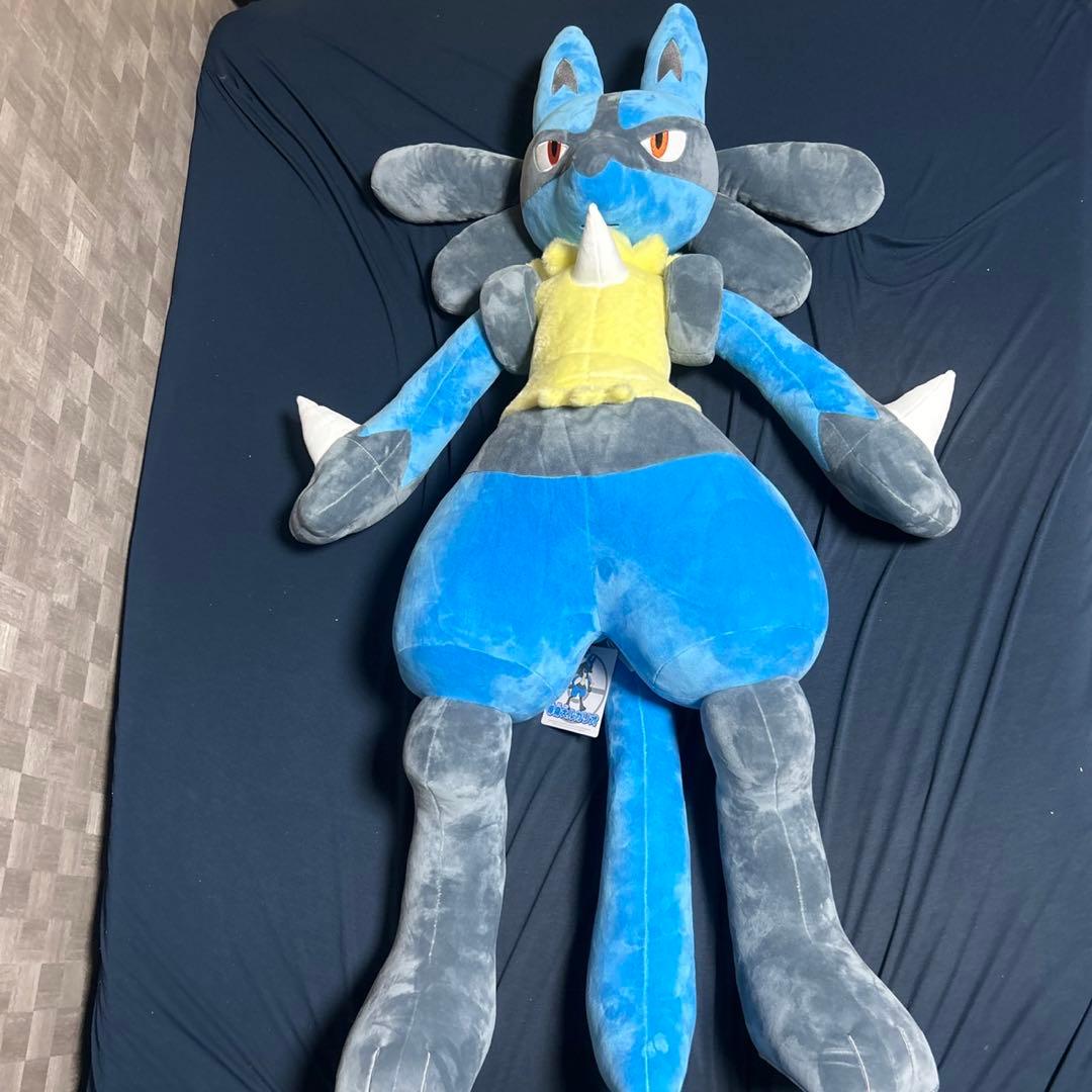 ポケモンセンター 限定 ルカリオ 等身大 ぬいぐるみ