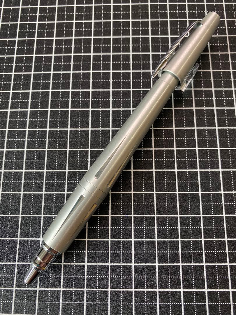 TOMBOW ZOOM 2000 ローラーボール