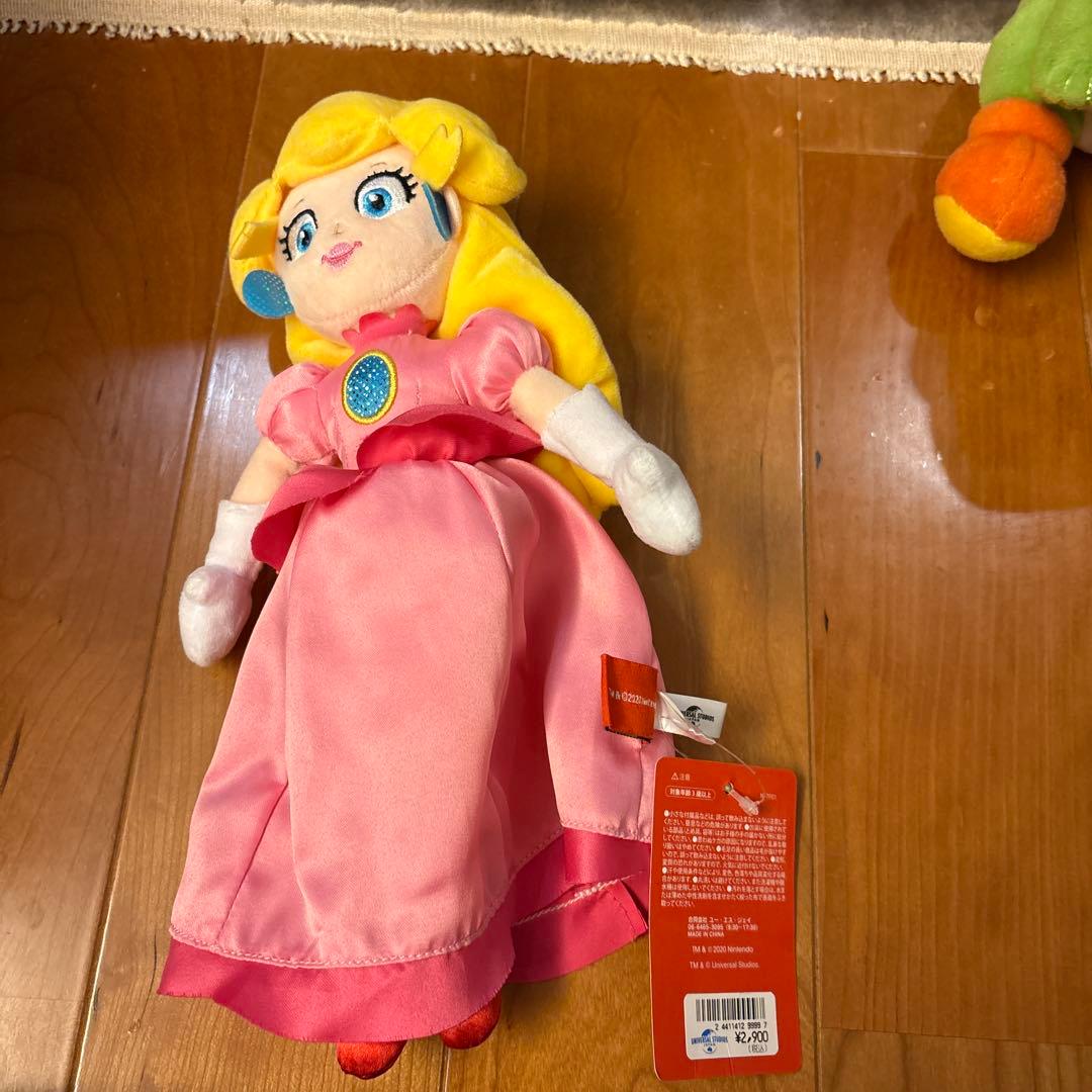 ぬいぐるみ　マリオ