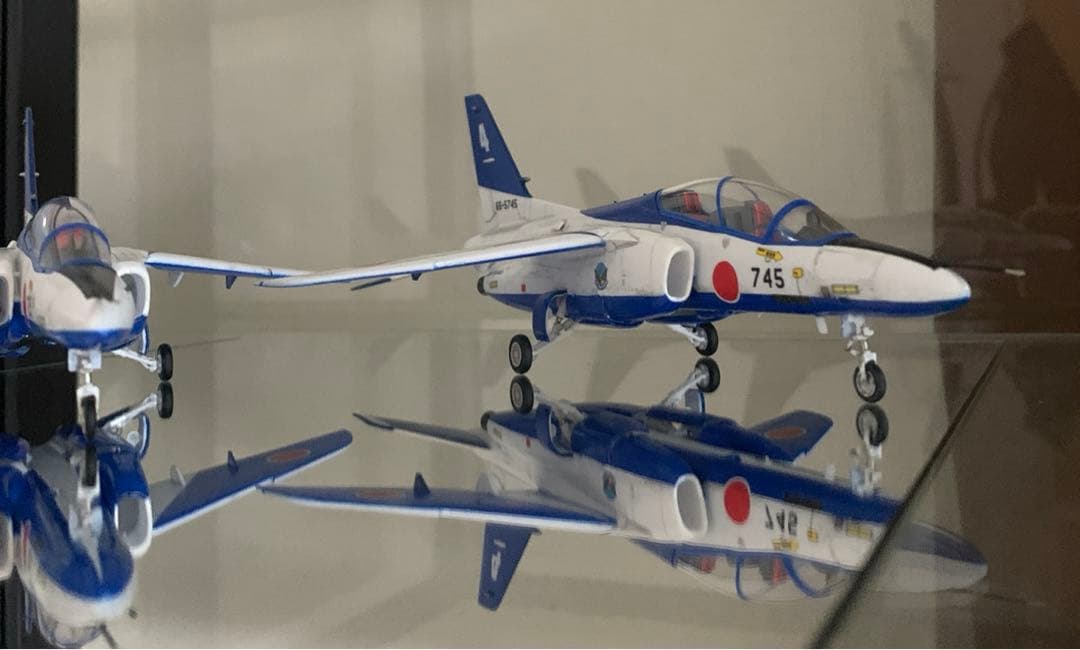 ブルーインパルス　T-4 1/72