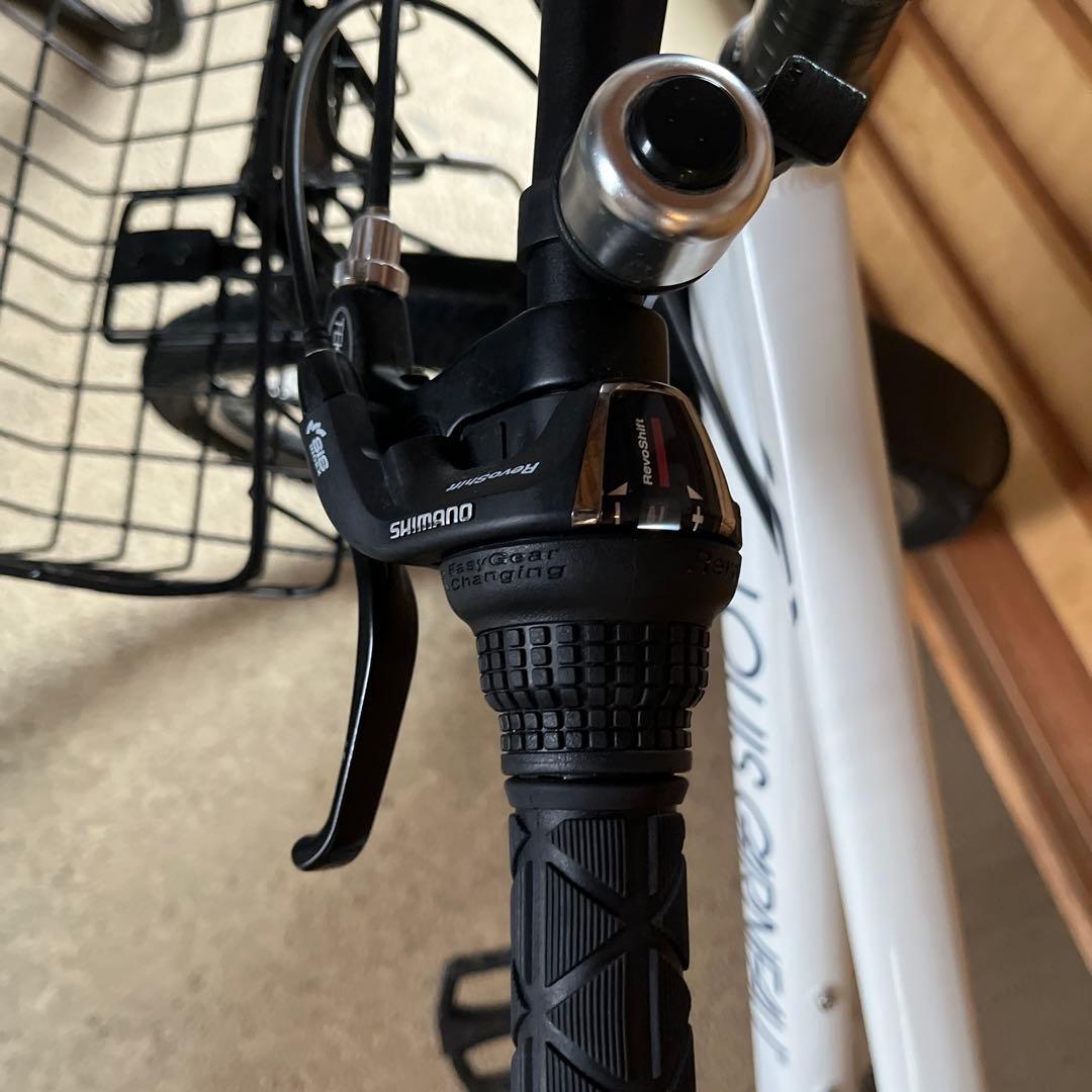 直接引取価格　LOUIS GARNEAU 子供用自転車 ホワイト 前カゴ付き