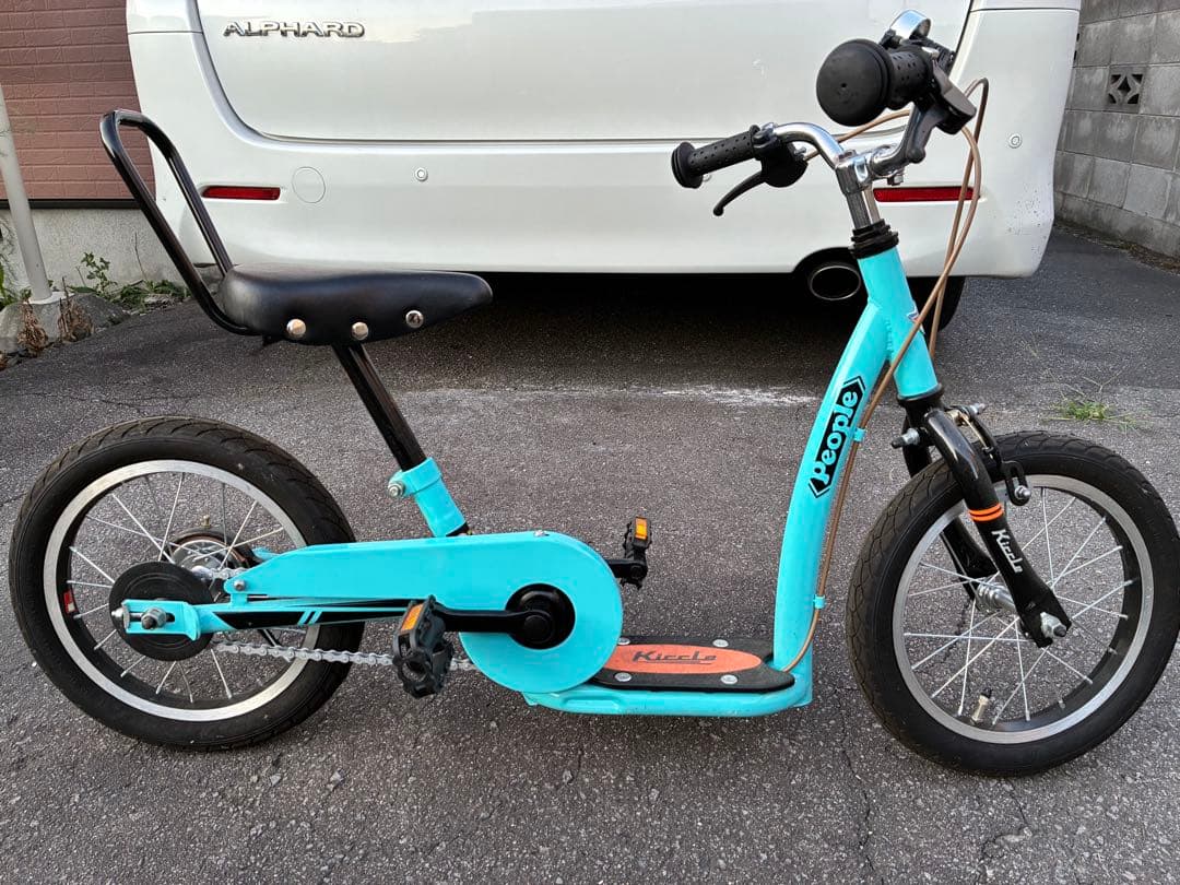 People ピープル　自転車　足けり　キックスケーター　キックル　kiccle