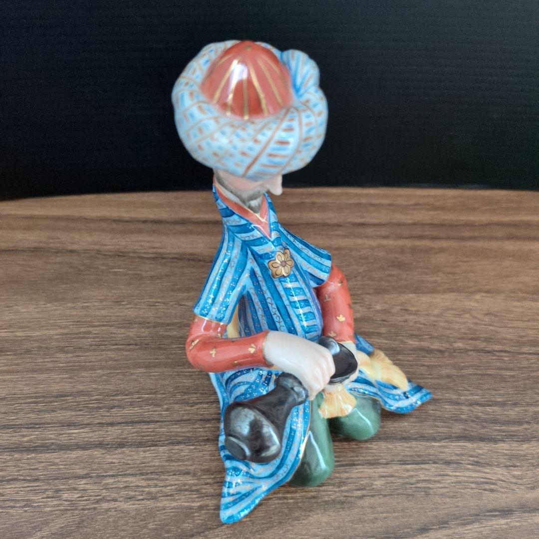 （希少）ヘレンド「お酒を楽しむ」注ぐ人　　ペルシアンフィギュリン