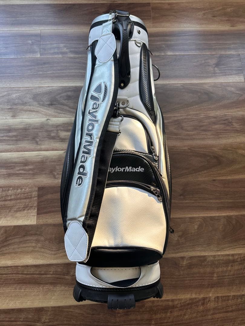 TaylorMade キャディバッグ ホワイト × ブラック
