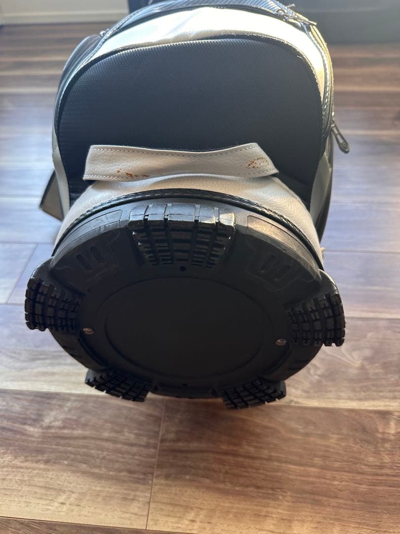 TaylorMade キャディバッグ ホワイト × ブラック