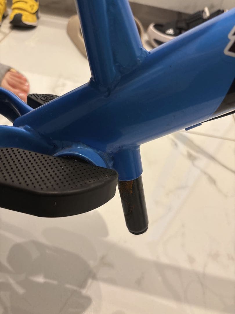 23区内引き渡し限定　STRIDER SPORT 14x バランスバイク 青