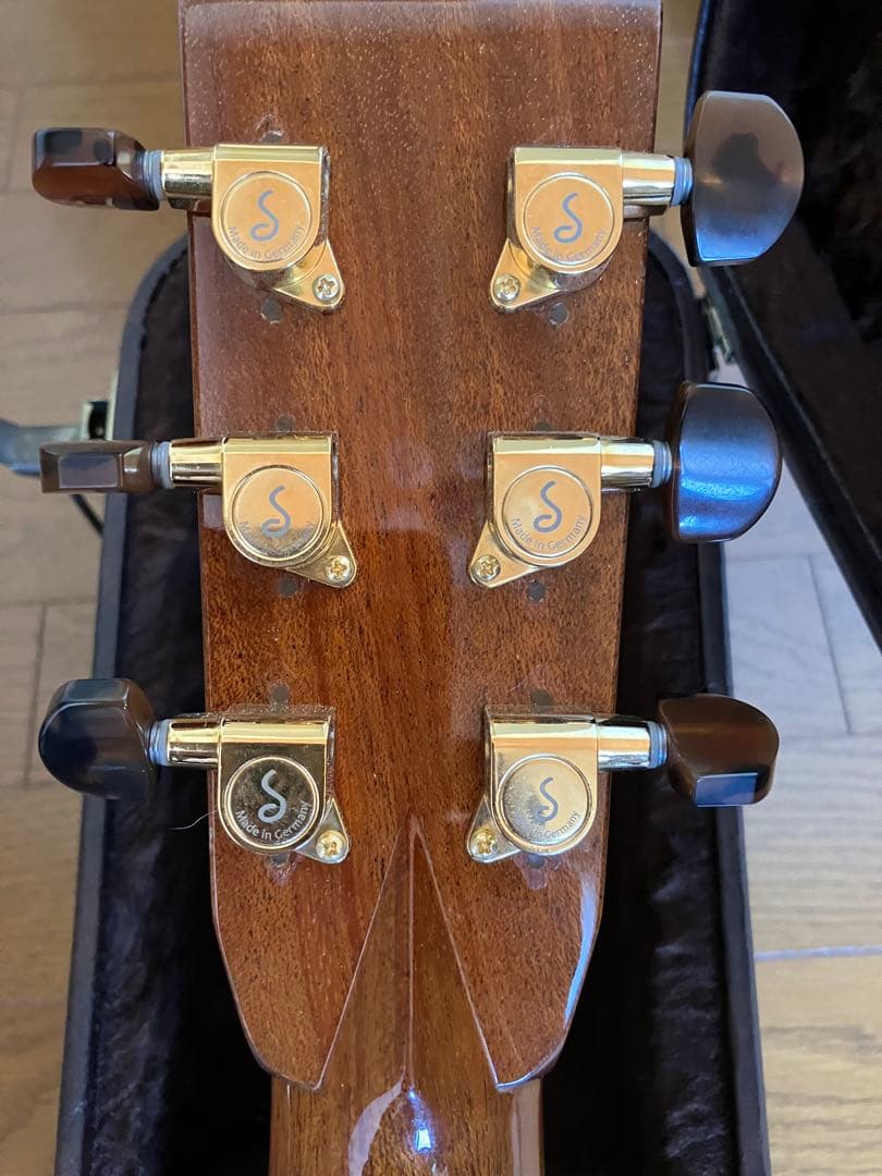 ASTURIAS D. EMBLEM ( アストリアス )