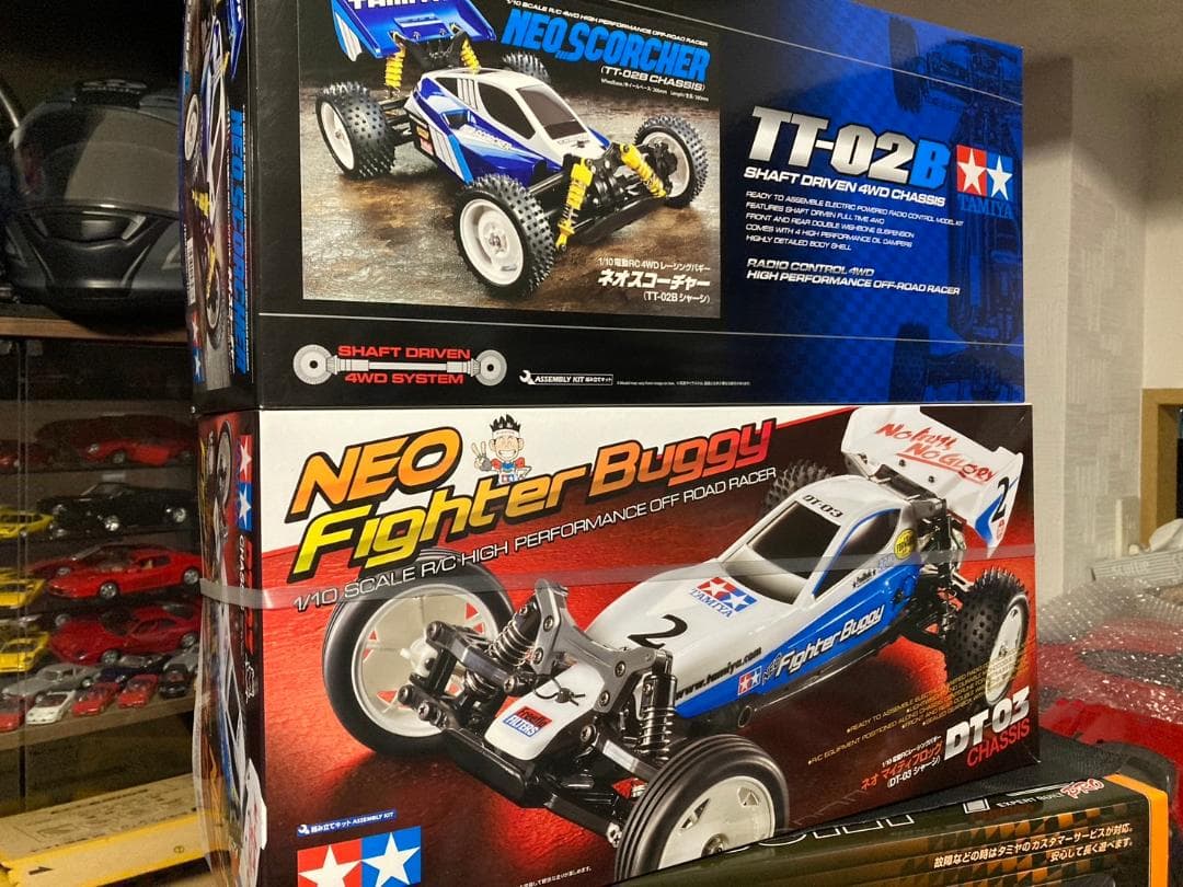 新品未組み立て2台セット TT02B ネオスコーチャーと DT03 ネオマイティ