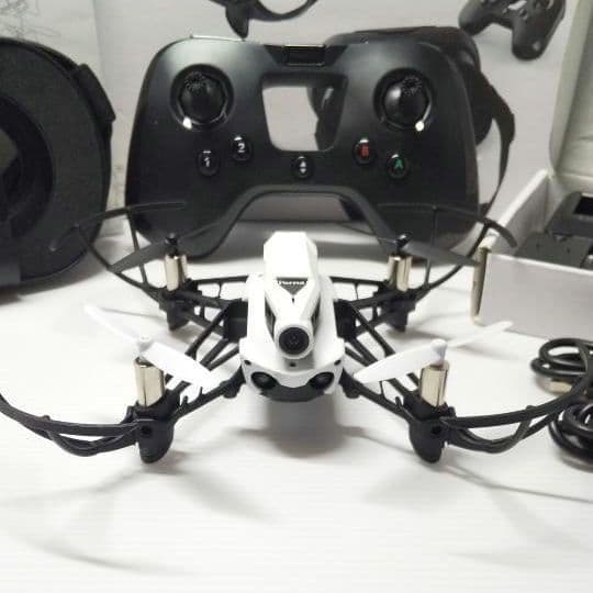 ドローン Parrot Mambo FPVセット