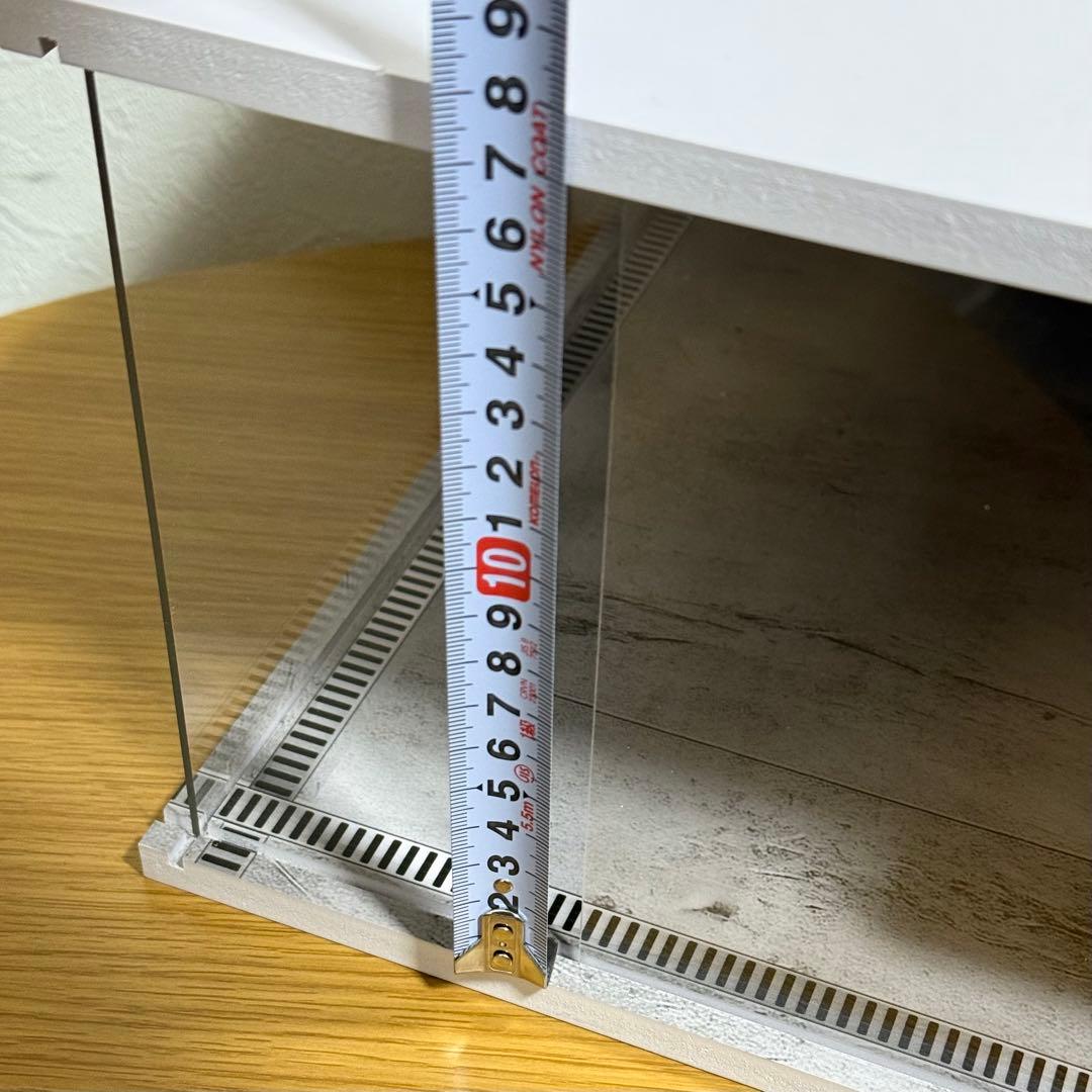 1/64スケールミニカー ジオラマ 倉庫 ガレージ