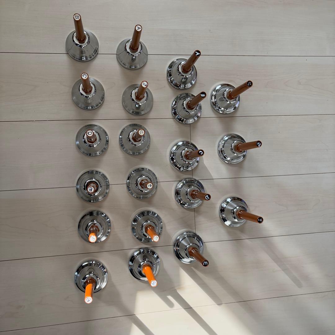 ハンドベル 20個セット シルバーとオレンジ