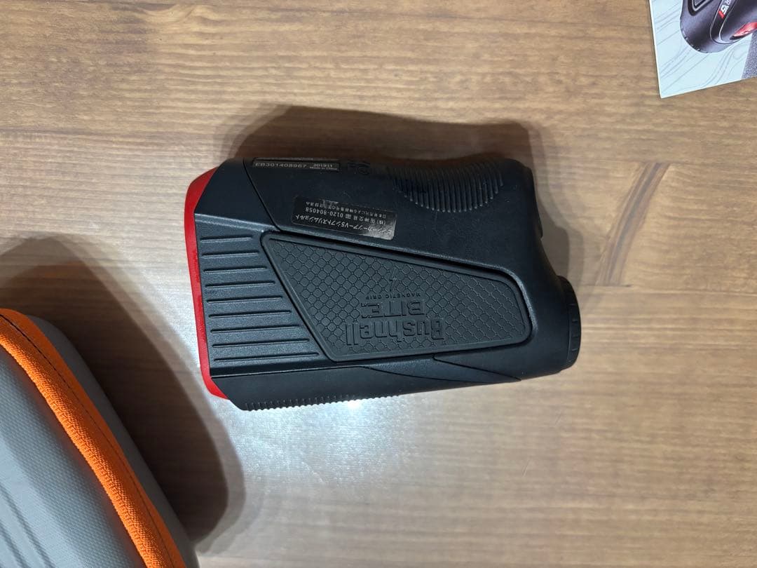 Bushnell レーザー距離計 V5 専用カバー付き！！