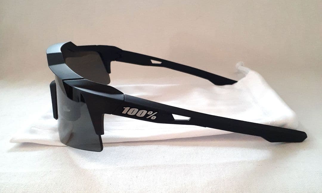 100% Speedcraft XS ブラック ワンハンドレッド サングラス