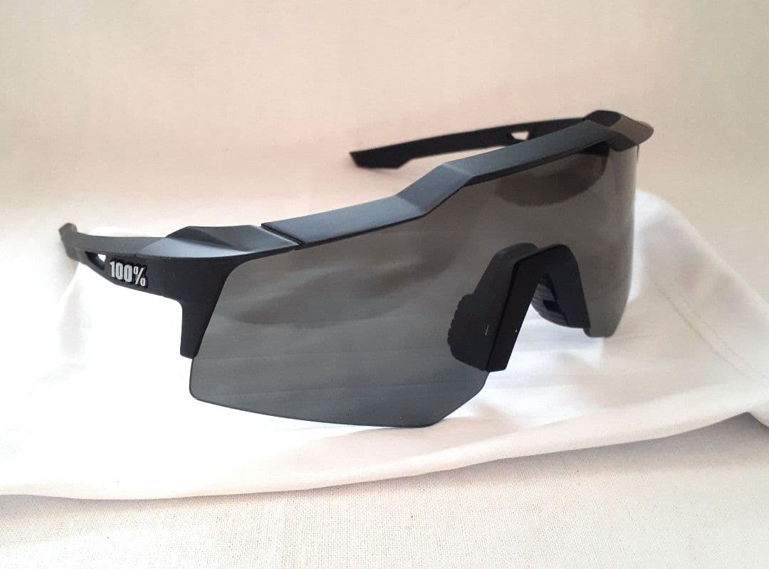 100% Speedcraft XS ブラック ワンハンドレッド サングラス