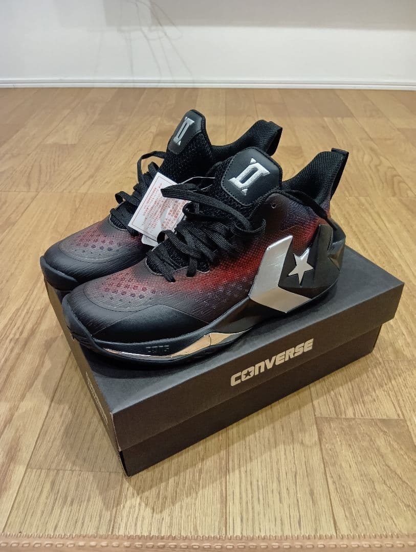 バスケットボールシューズ　CONVERSE CONS UNAVERAGE MID