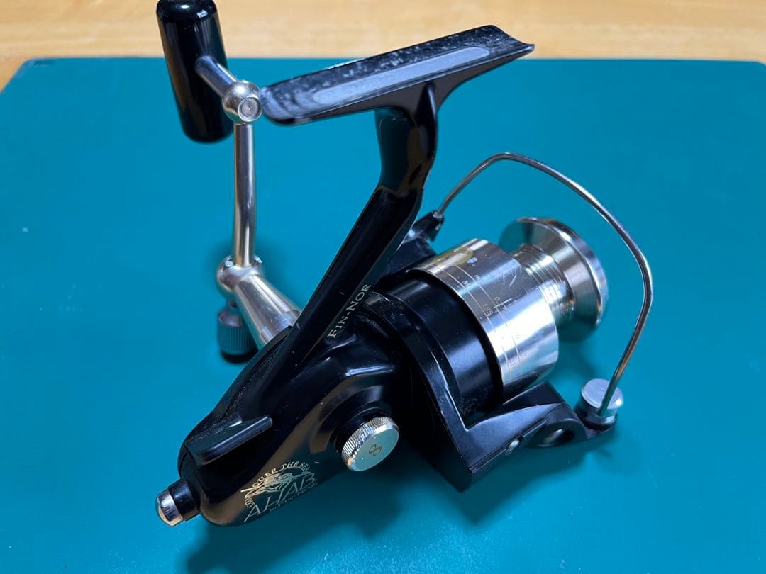 フィンノール　エイハブスピニングリールNo.8