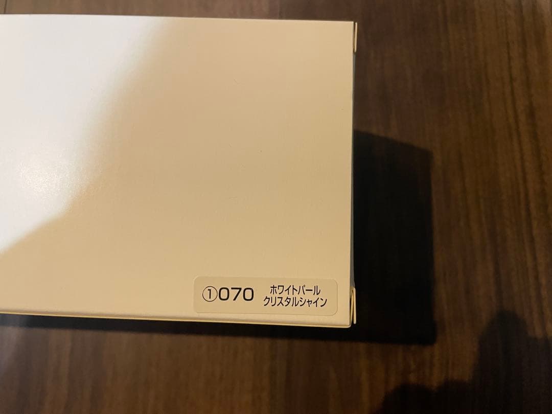 【ディーラー非売品】トヨタ ノア 90系 カラーサンプル ミニカー ホワイト 白