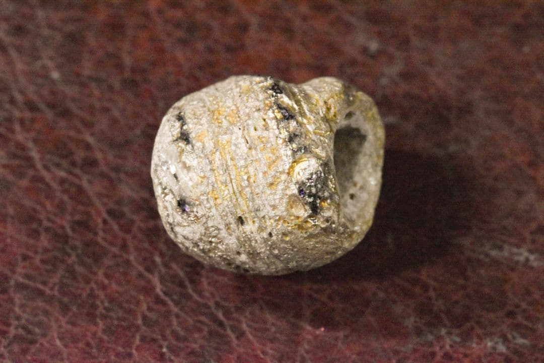 紀元前後 アフガニスタン出土 金化ローマングラスビーズ