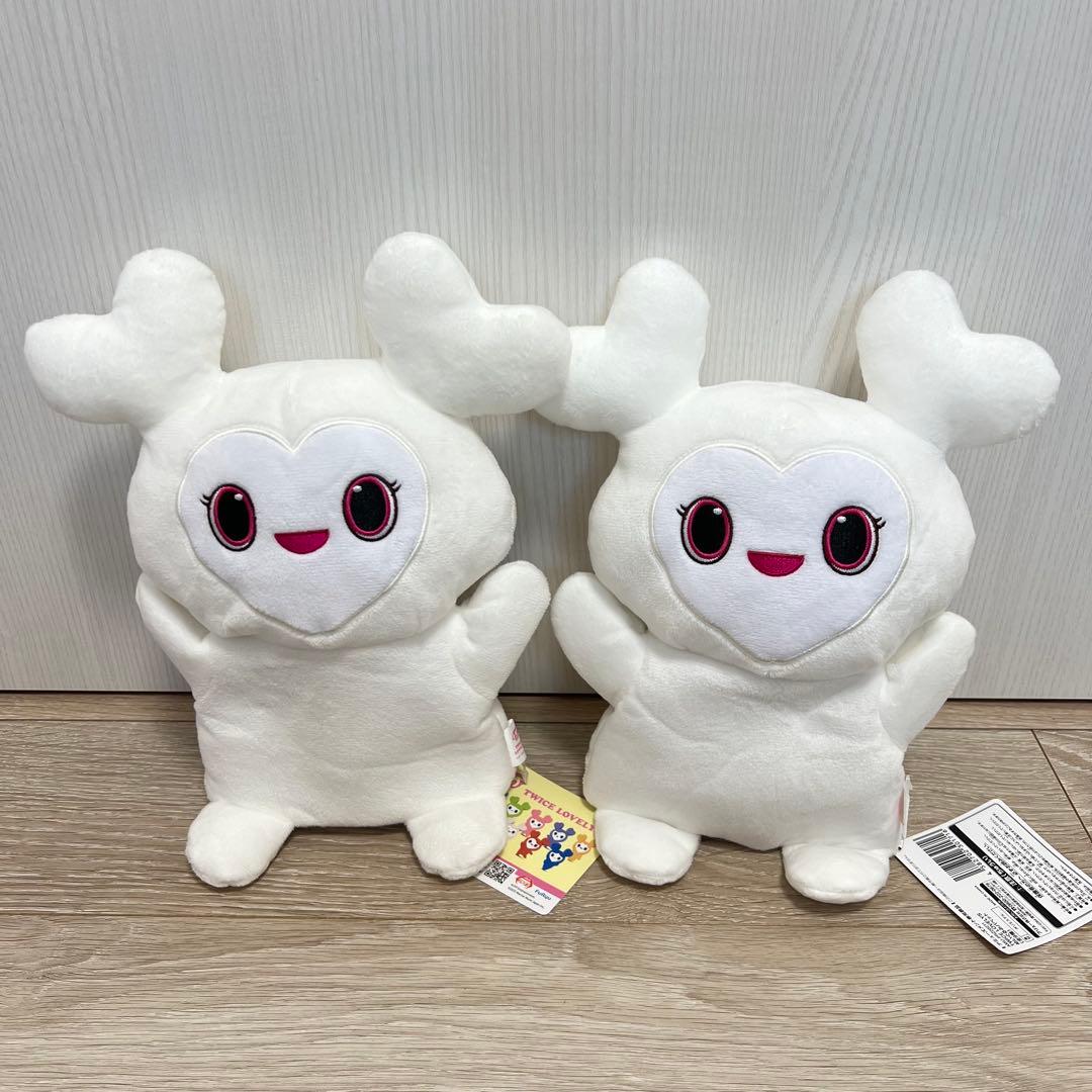 TWICELOVELYSぴょこきゅんバッグ ・のびふにゃポーチ他30点GIGO