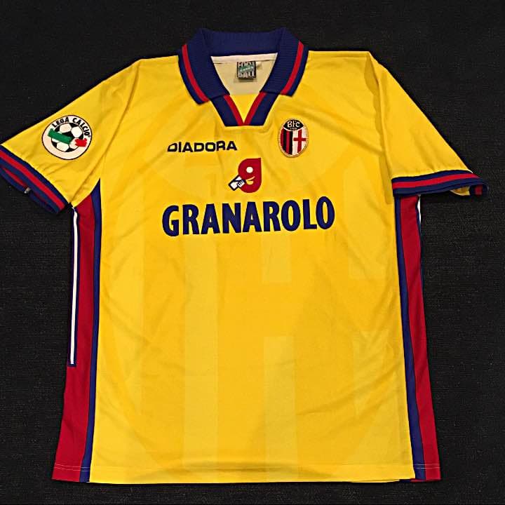 サッカー ユニフォーム ボローニャ