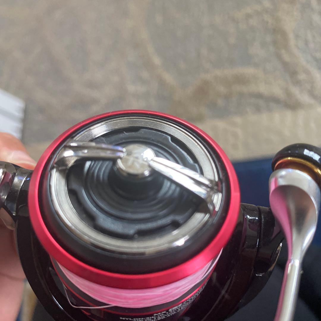 MX LT 2000S-P スピニングリール