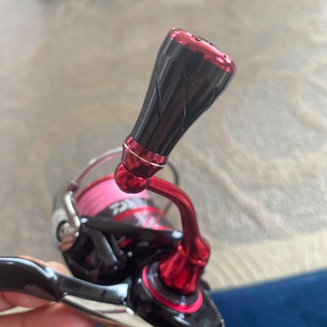 MX LT 2000S-P スピニングリール