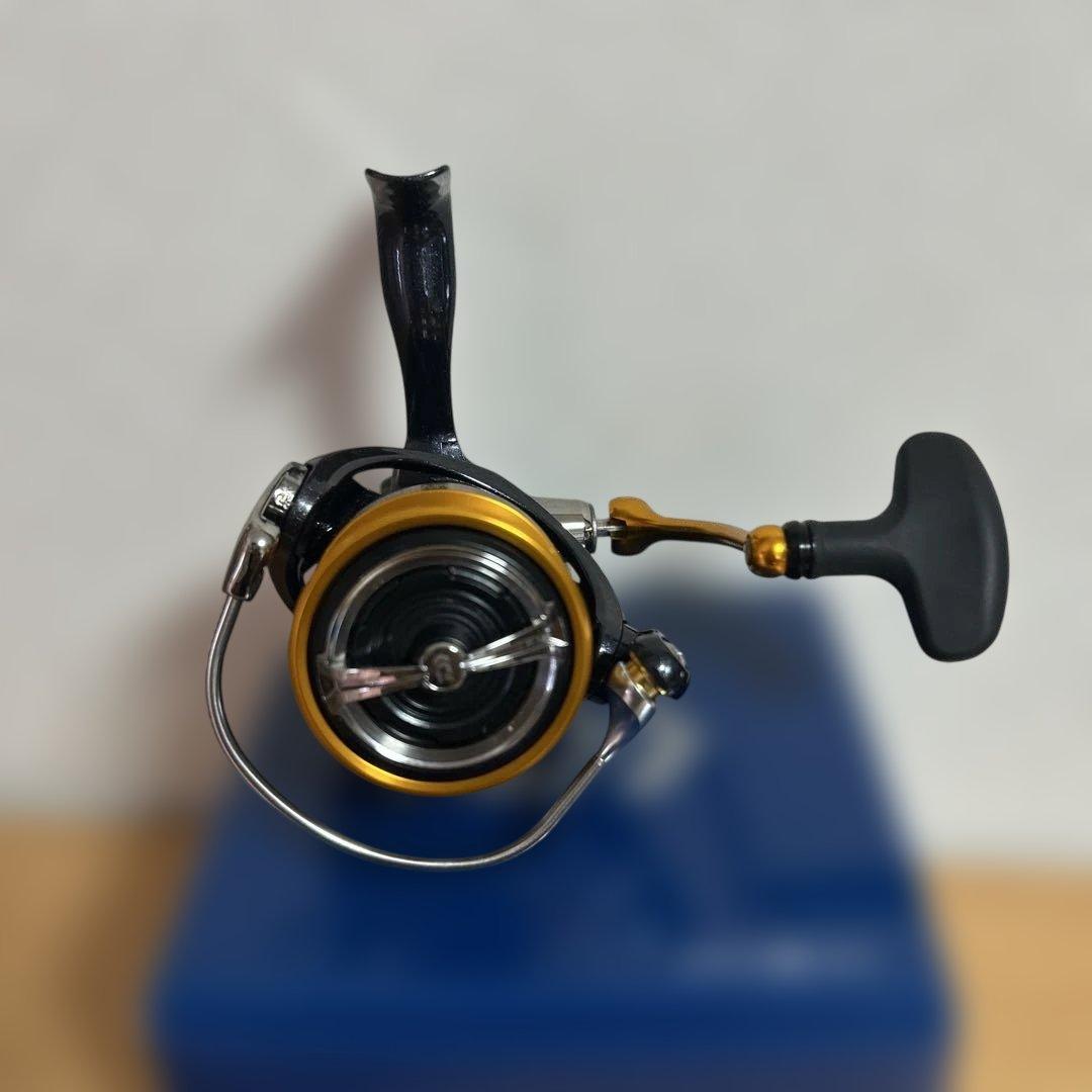 ダイワREVROSリール