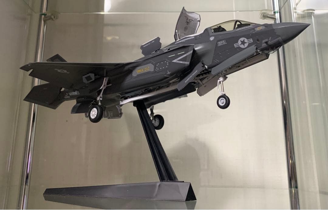 F-35B 1/48 垂直着陸状態