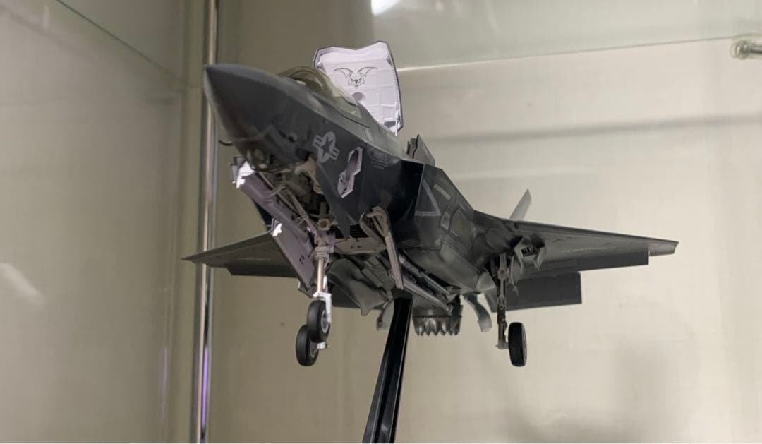 F-35B 1/48 垂直着陸状態