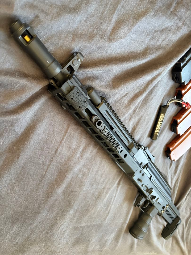 東京マルイ製次世代電動ガン AKS74N 外装カスタム