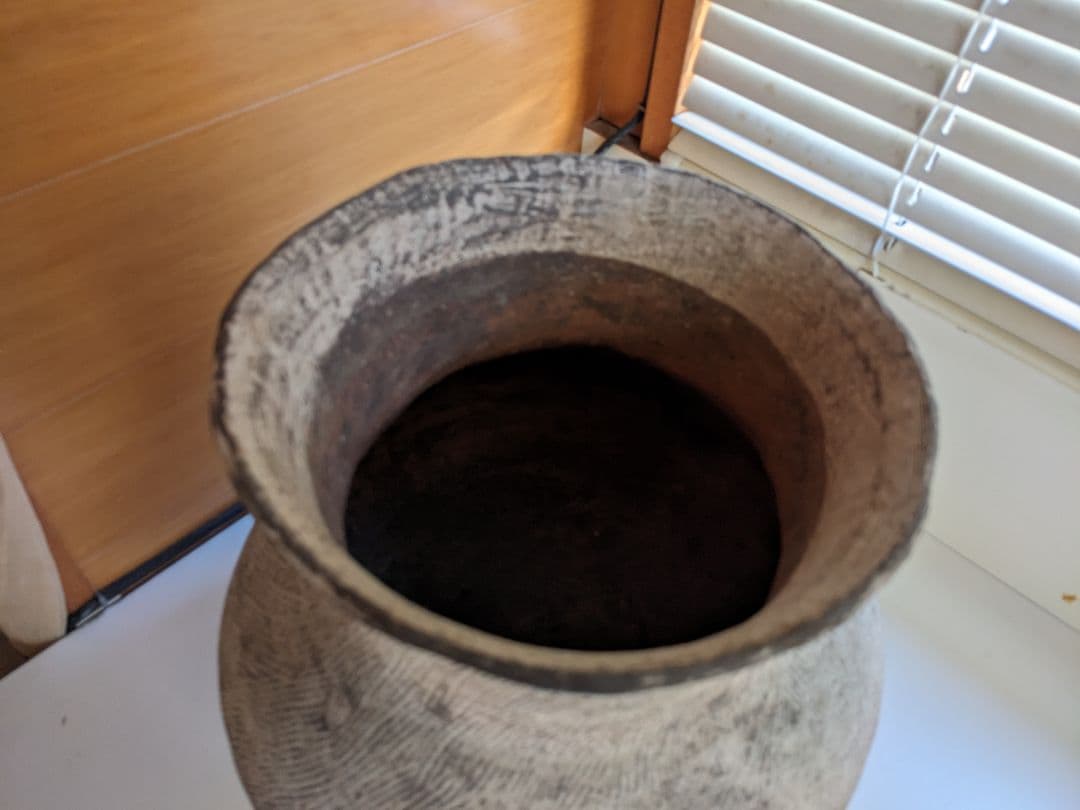 石原稔久　大きな壺