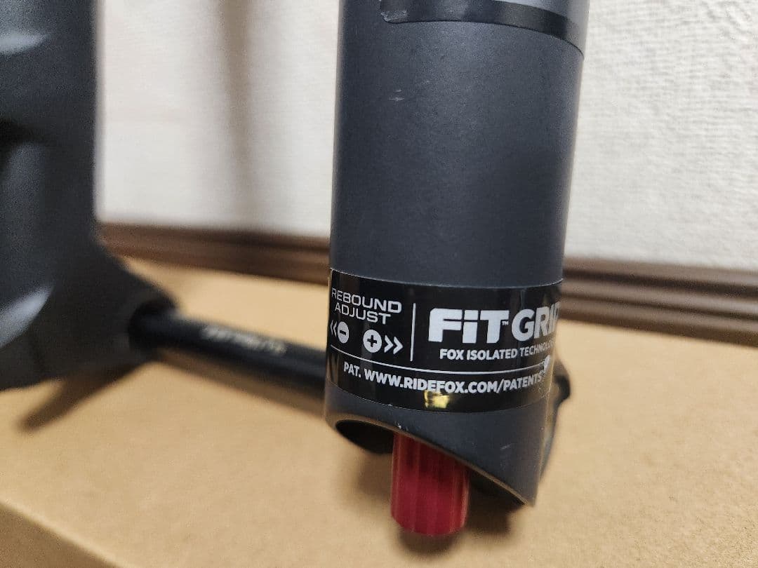 FOX 32 サスペンションフォーク 27.5インチ ブラック