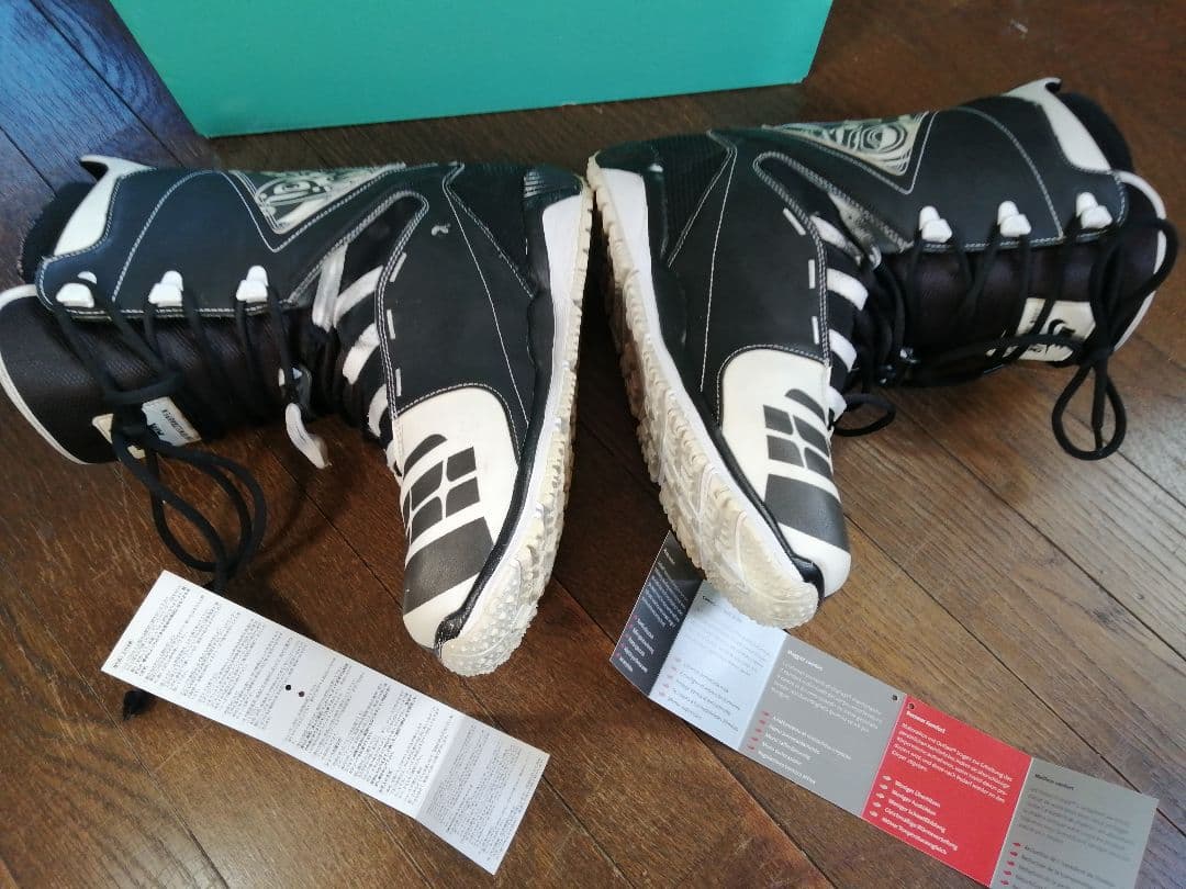 【期間限定オークション値下げ中】ナイキ スノーボードブーツ Nike Kaiju