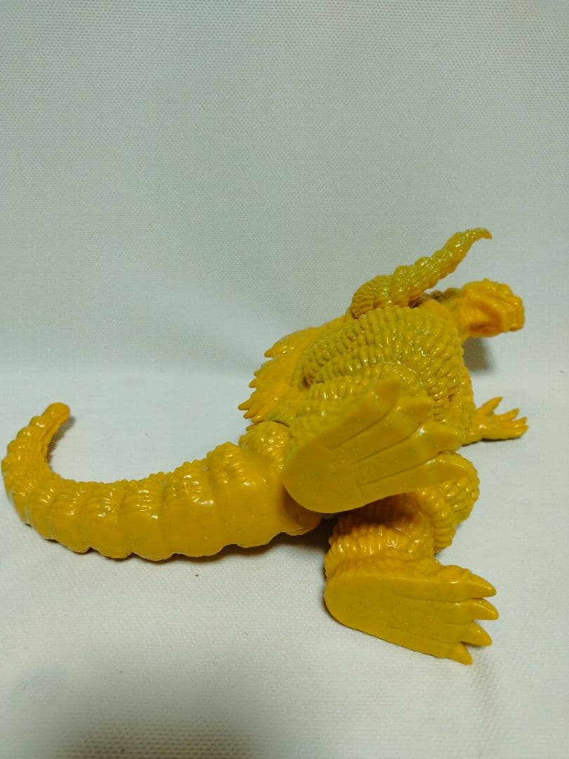 中古品 Marmit マーミット ゴジラ デスゴジ 肌色 ソフビ ラメ 22cm