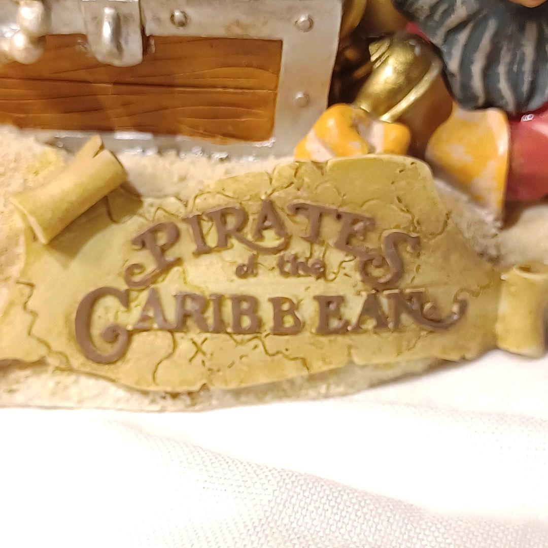 ディズニー パイレーツオブカリビアン・ミッキー・ドナルド・グーフィースノードーム