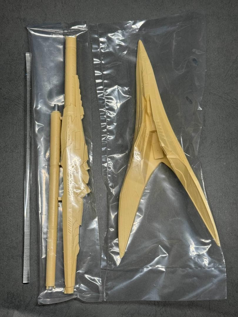 アワートレジャー 1/100 スピードブリンガー ファイブスター物語 FSS