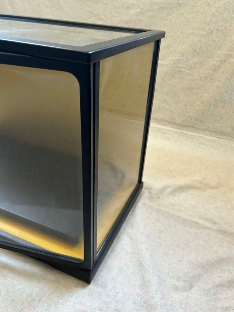 【特価•高砂】気品を漂う伝統的な　木目込み人形 ガラスケース付