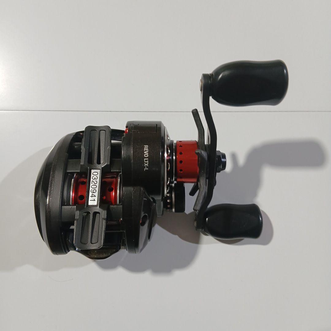 アブガルシア　Revo LTX ベイトリール ブラック/レッド