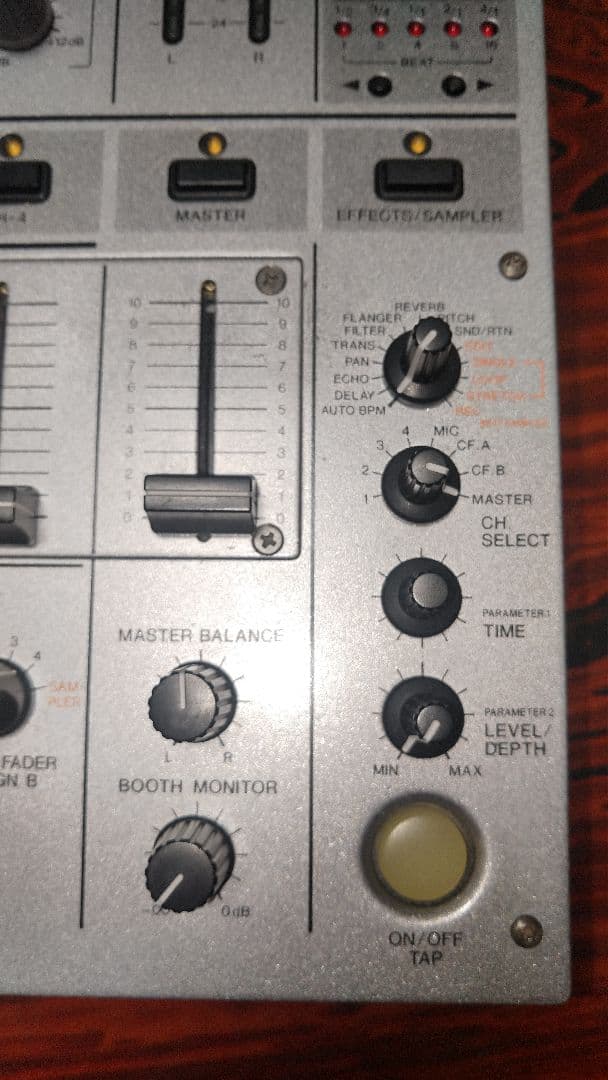 美品　Pioneer DJM-600 DJミキサー　中古品