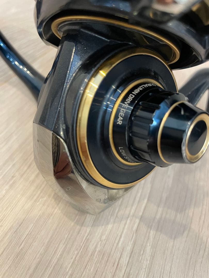 送料込み　20 Saltiga 14000-P ソルティガ