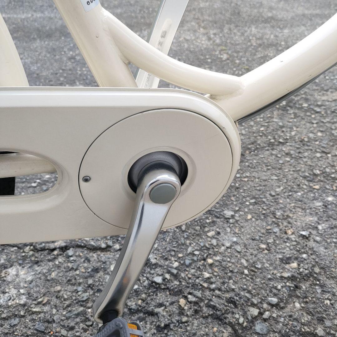 ブリヂストン　エブリッジU　クリームアイボリー　内装3段