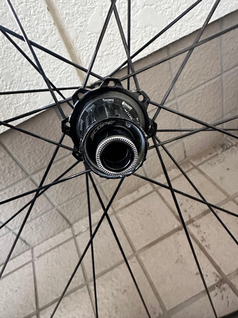 SCOPE R4D カーボンディープリムホイール　ディスクブレーキ
