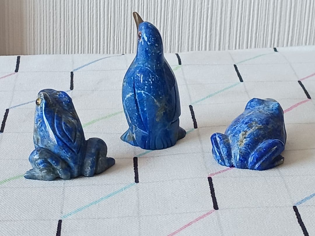 ラピスラズリ　パワーストーン　カエル　ペンギン　チリ&アフガニスタン産