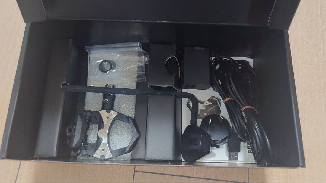 FAVERO 「ファベロ」 ASSIOMA DUO パワーメーター ペダル