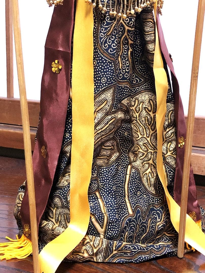 【 デウィ・ジェンバティ（Dewi Jembawati) 王女 】　ワヤン・ゴレ