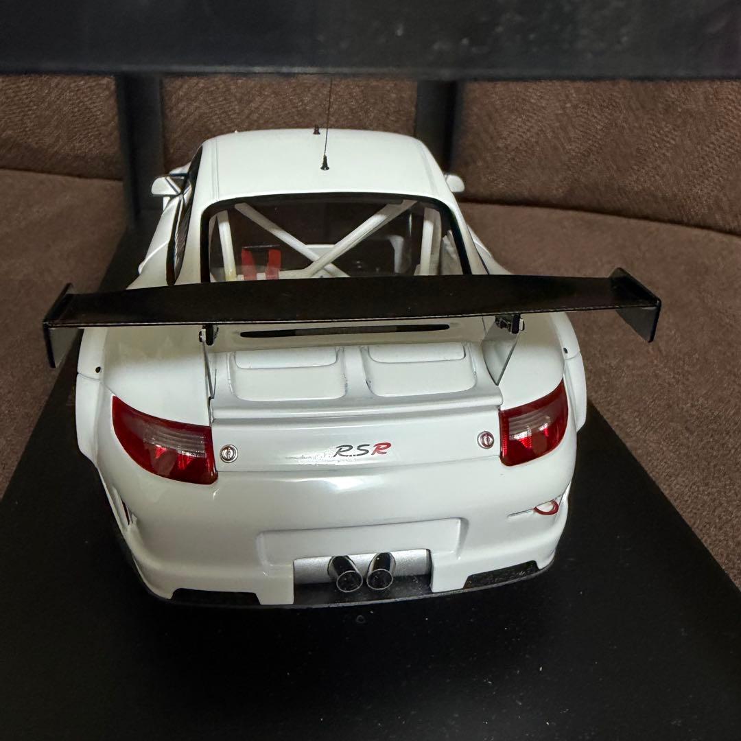 AUTOart Porsche 911 GT3 RS ミニカー1/18