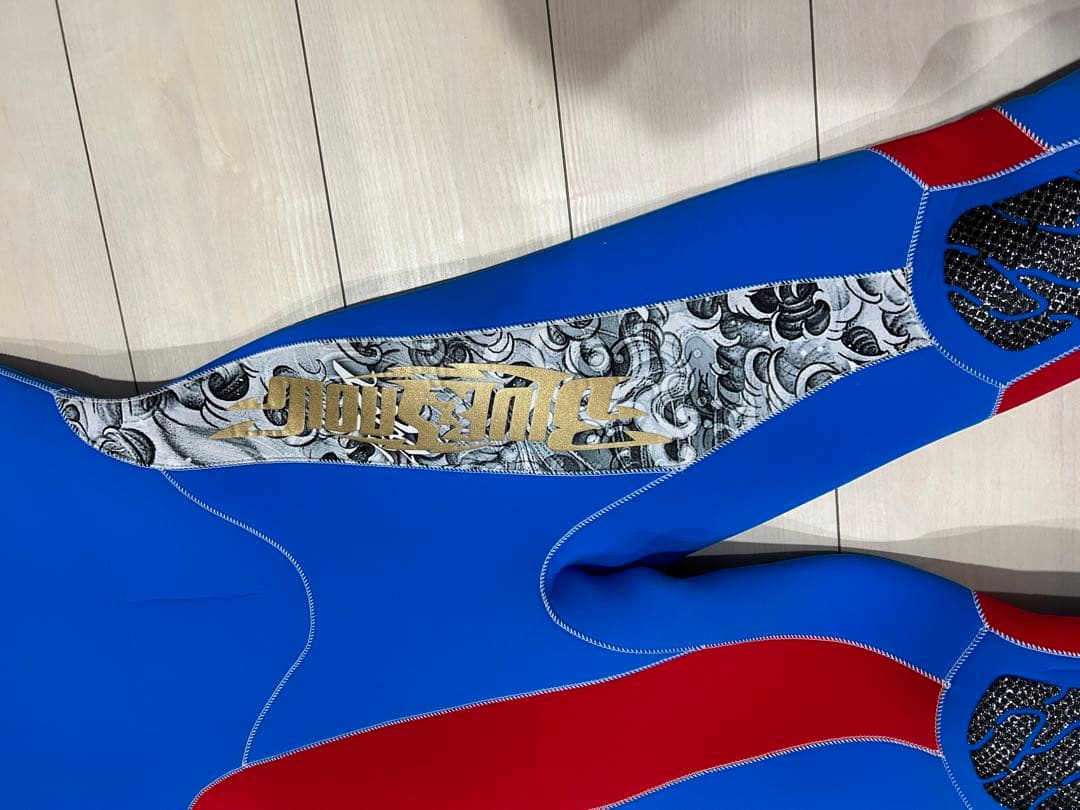 NDS  ダイビング　ウェットスーツ　冬でも体温を守れる