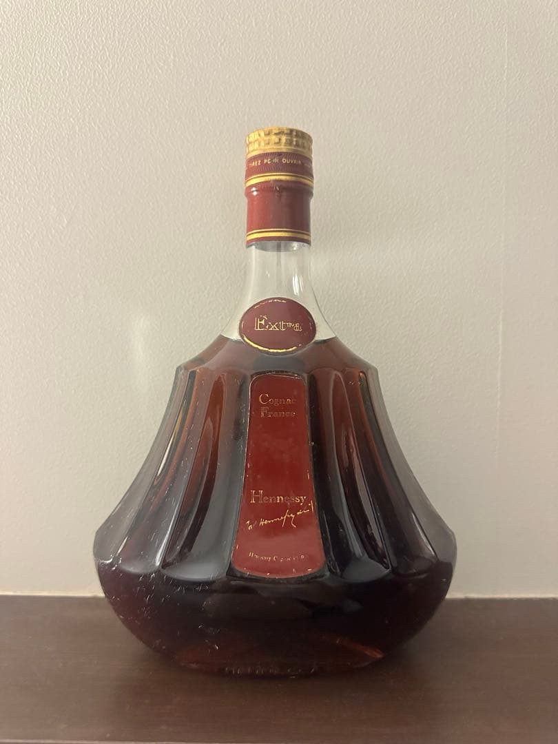 Extra Cognac Hennessy 古酒