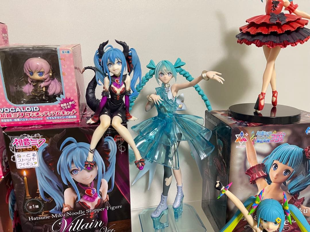 初音ミク　フィギュア　19体まとめ売り