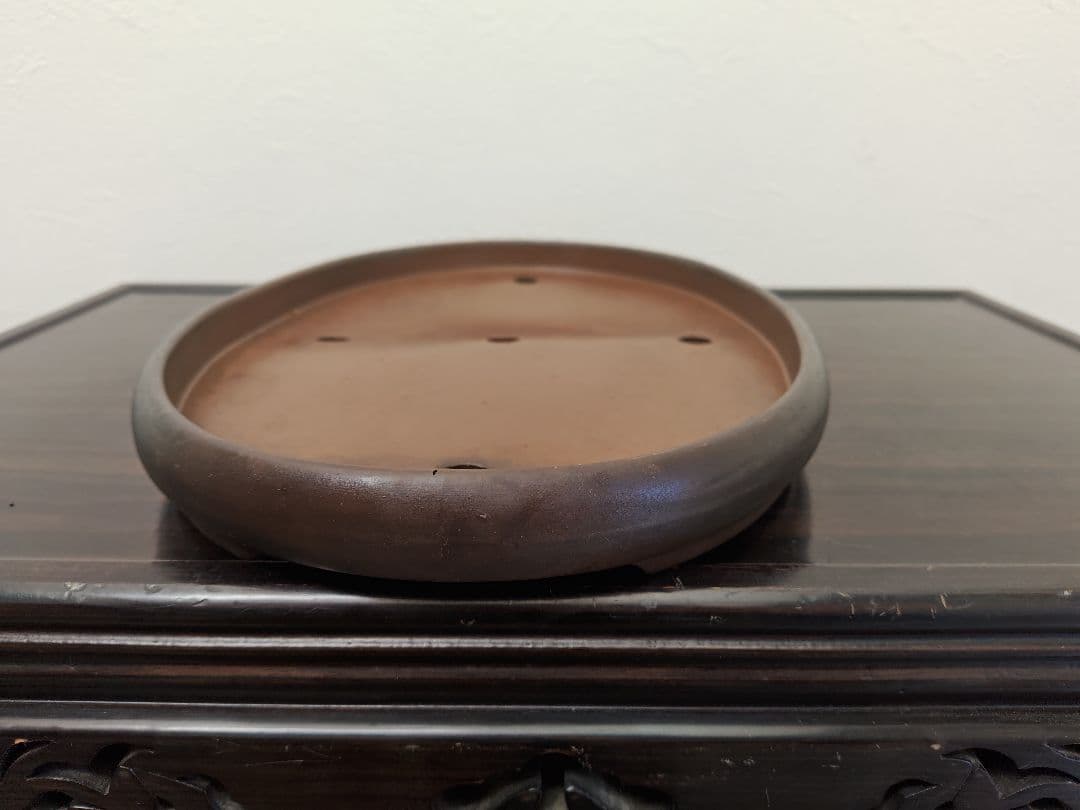 陶器製楕円形盆栽鉢 約40cm× 26cm×3.5cm　薄型・中型盆栽鉢　落款